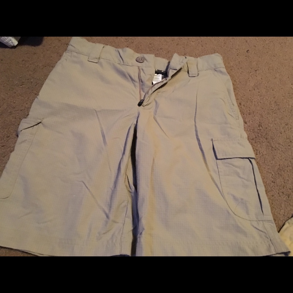 Under Armour Boys shorts